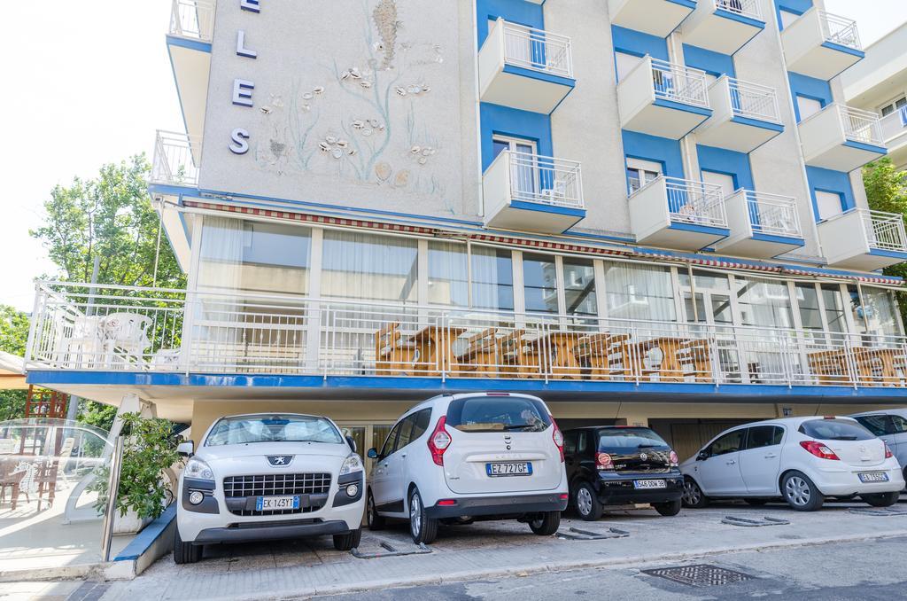 Hotel Los Angeles - Fronte Mare Riccione Exterior foto